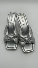 Michael Kor's Womens Elena Metallic Leather Sandal Silver Shoes 6