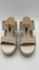 Michael Kors Womens Bradley Signature Logo Wedge Sandal Cream Shoes 8