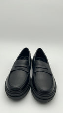 Quince Womens Italian Leather Lug Sole Loafer Black Shoes 6