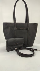 Michael Kors Womens Jet Set Large 2-In-1 Pebbled Leather Tote Bag Black Bags