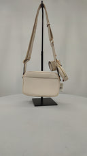 Michael Kors Womens Jet Set M Leather Crossbody Bag With Airpods Case Cream